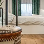 Apartament Atomium *