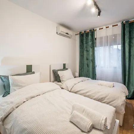 Atomium Apartmán Tirana