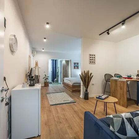 Apartment Atomium Tirana